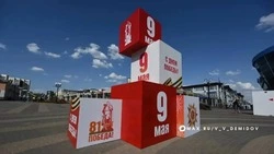 В Белгороде ко Дню Победы установили пять новых праздничных конструкций