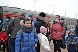 107 жителей ЛНР, ДНР и Украины перевезли на поезде из Белгорода в Калугу