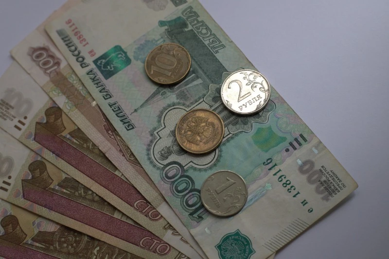 Стали известны зарплаты белгородцев из небольших населённых пунктов области 