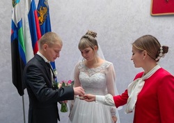 Более 60 пар поженились в Белгородской области в красивую дату 23.11.23