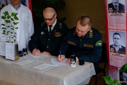 Белгородская область получила ещё два саженца пережившего Сталинградскую битву тополя