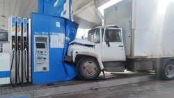 Полиция устанавливает обстоятельства аварии на АЗС в Белгороде 