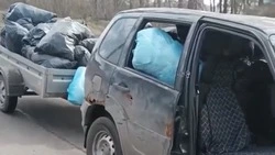 Глава Новой Таволжанки Шебекинского округа самостоятельно вывозит мусор из села