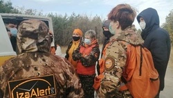 В Старом Осколе пропала бритоголовая стройная женщина