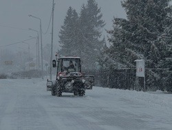 Губернатор Белгородской области попросил сильно не ругать снегоуборщиков