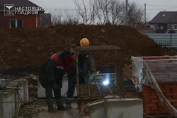 Вячеслав Гладков проверил ход строительства детсада в Терновке Яковлевского округа