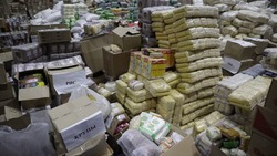 Пять тысяч продуктовых наборов раздали белгородские власти покинувшим свои дома краснояружцам