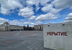 Три модульных укрытия появились на Соборной площади в Белгороде 