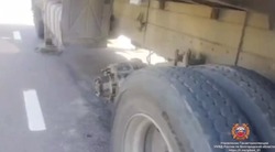 В Белгороде отлетевшее от грузовика колесо травмировало двух пешеходов