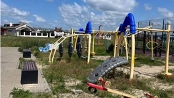 Запущенную детскую площадку в Белгороде привели в порядок после вмешательства прокуратуры