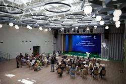 Гладков обсудил с белгородскими педагогами развитие системы образования в регионе 