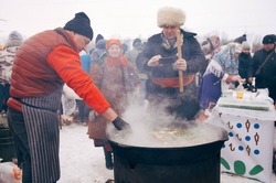 Белгородская уха с варениками в виде вырезуба покорила гостей гастрономического фестиваля в Задонске