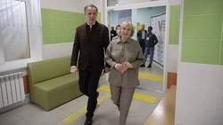 «Утром была на месте»: Вячеслав Гладков опроверг слухи об отъезде супруги из Белгорода