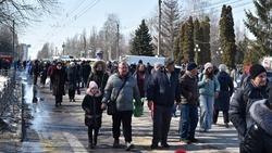 Белгородцы массово скупают сахар на продовольственной ярмарке