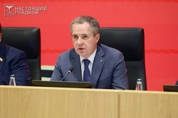 Гладков поручил создать комиссию по проверке тарифной сетки ЖКХ 