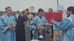 В белгородских Холках освящён закладной камень будущего паломнического комплекса
