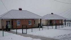 Двое детей-сирот получили ключи от новых домов в Чернянском районе 