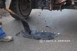 Колебания температур и выбоины: в Белгороде начался ямочный ремонт дорог 