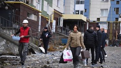 В Белгороде ликвидируют последствия вчерашней атаки беспилотника на МКД