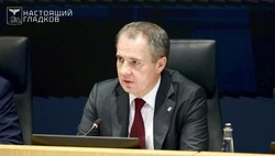 Гладков: Бойцы белгородской самообороны получили 2 200 комплектов одежды