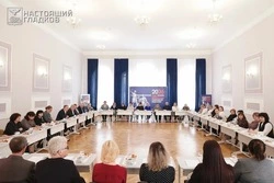 Губернатор Гладков встретился с семьями погибших участников СВО в Новом Осколе