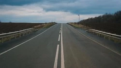 В Красногвардейском и Ракитянском округах отремонтируют 12,3 км автодорог 