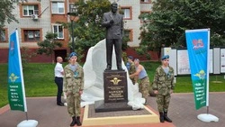 Памятник легендарному командующему ВДВ Василию Маргелову открыли в Белгородской области