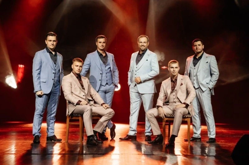 Концерт «Курская филармония представляет: ансамбль «Россы»