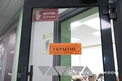 Охранник белгородской школы не пустил детей в здание во время ракетной опасности