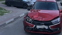 Пьяный подросток на легковушке протаранил три иномарки в Старом Осколе