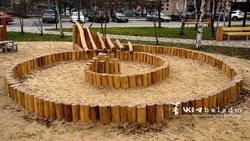 Научную детскую площадку оборудовали в Почаевском сквере Белгорода