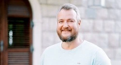 Полиция помешала лжецелителю Радомиру провести незаконную встречу в Белгороде
