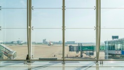 Сотрудникам белгородского аэропорта сократили заработные платы