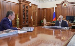 «Мобилизованный губернатор президента»: что думают о встрече Путина и Гладкова политологи?