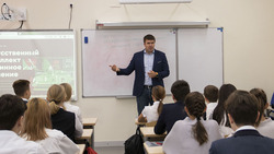 Евгений Мирошников рассказал школьникам об искусственном интеллекте и машинном обучении