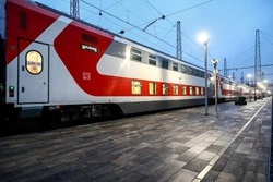 Дополнительный двухэтажный поезд запущен из Белгорода в Санкт-Петербург