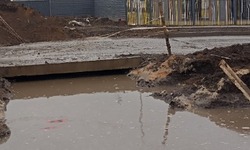 Белгородец пожаловался на разрытую дорогу возле школы в Репном