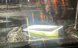 Зачем!? А главное...: в Старом Осколе неизвестный утопил ванну в одном и микрорайонов
