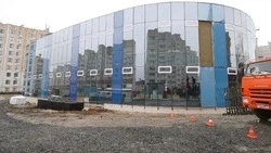 Гладков проинспектировал ход строительства художественной школы и капремонта колледжа в Губкине