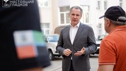 «Они от хулигана с ножом, а не от осколков»: Гладкова возмутили бронежилеты для медиков приграничье