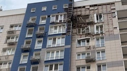Беспилотник ВСУ ударил по МКД в Белгороде 