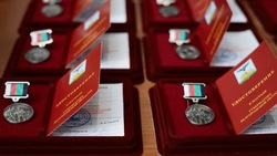 Бойцы белгородской самообороны и отряда «Орлан» получили награды Минобороны РФ