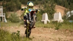 Белгородец Марк Чачашвили стал первым в регионе чемпионом России по мотокроссу среди юношей