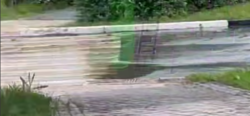 В районе аэропорта в Белгороде после дождя затопило дорогу